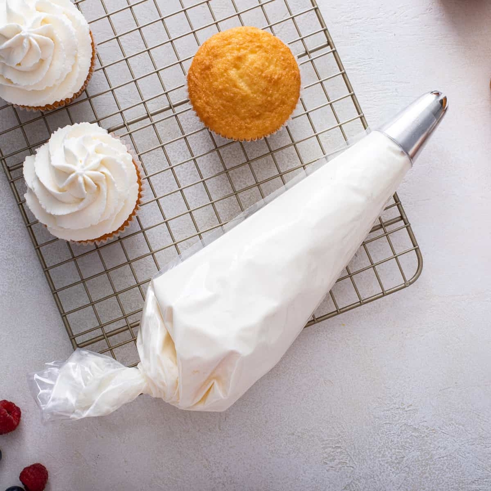 img of Whipping Cream Frosting